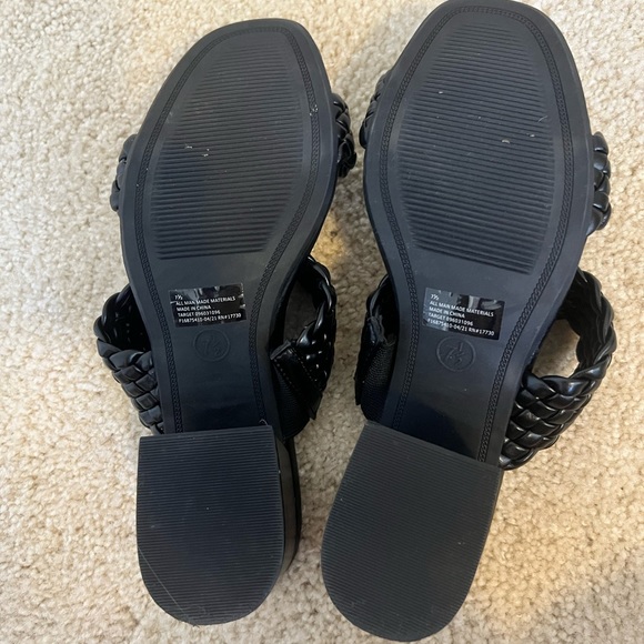 Black Braided Strap 2” Thick Heel Sandals - Picture 3 of 3